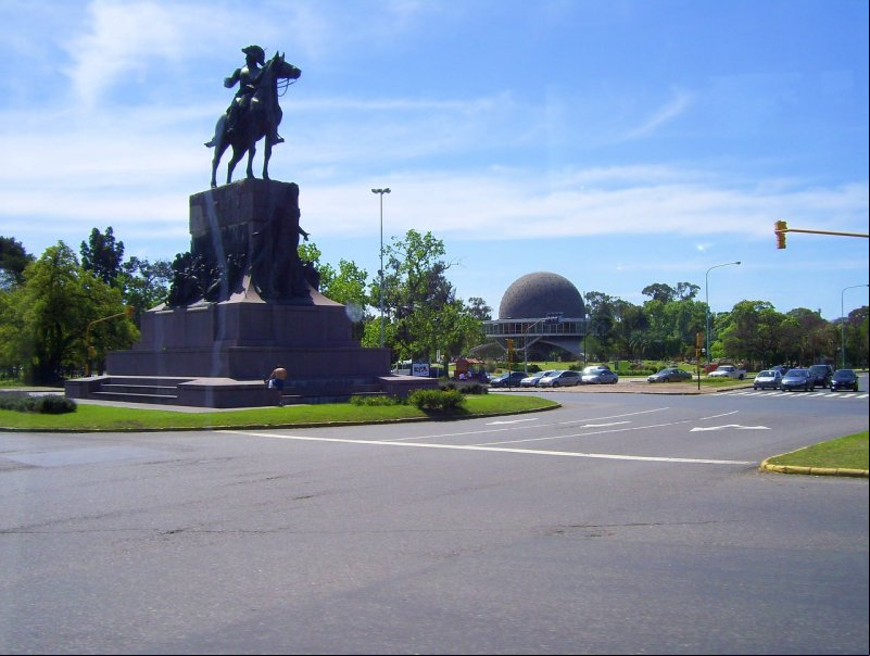 Monumento ao General Justo Jos