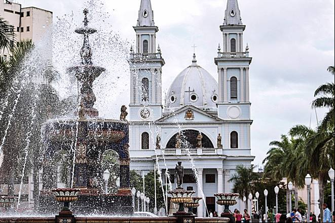 Viajar no feriado da Semana Santa para a cidade de Campos dos Goytacazes - Estado do Rio de Janeiro - Semana Santa 2026 em Campos dos Goytacazes - Chafariz Belga de Campos - Pra