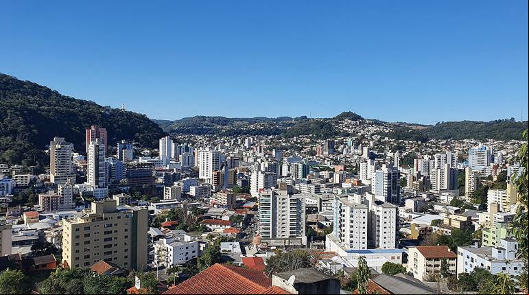 Viajar no feriado da Semana Santa para a cidade de Joa
